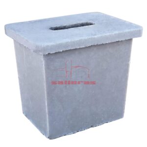 Tapon rectangular de polimero gris para desague
